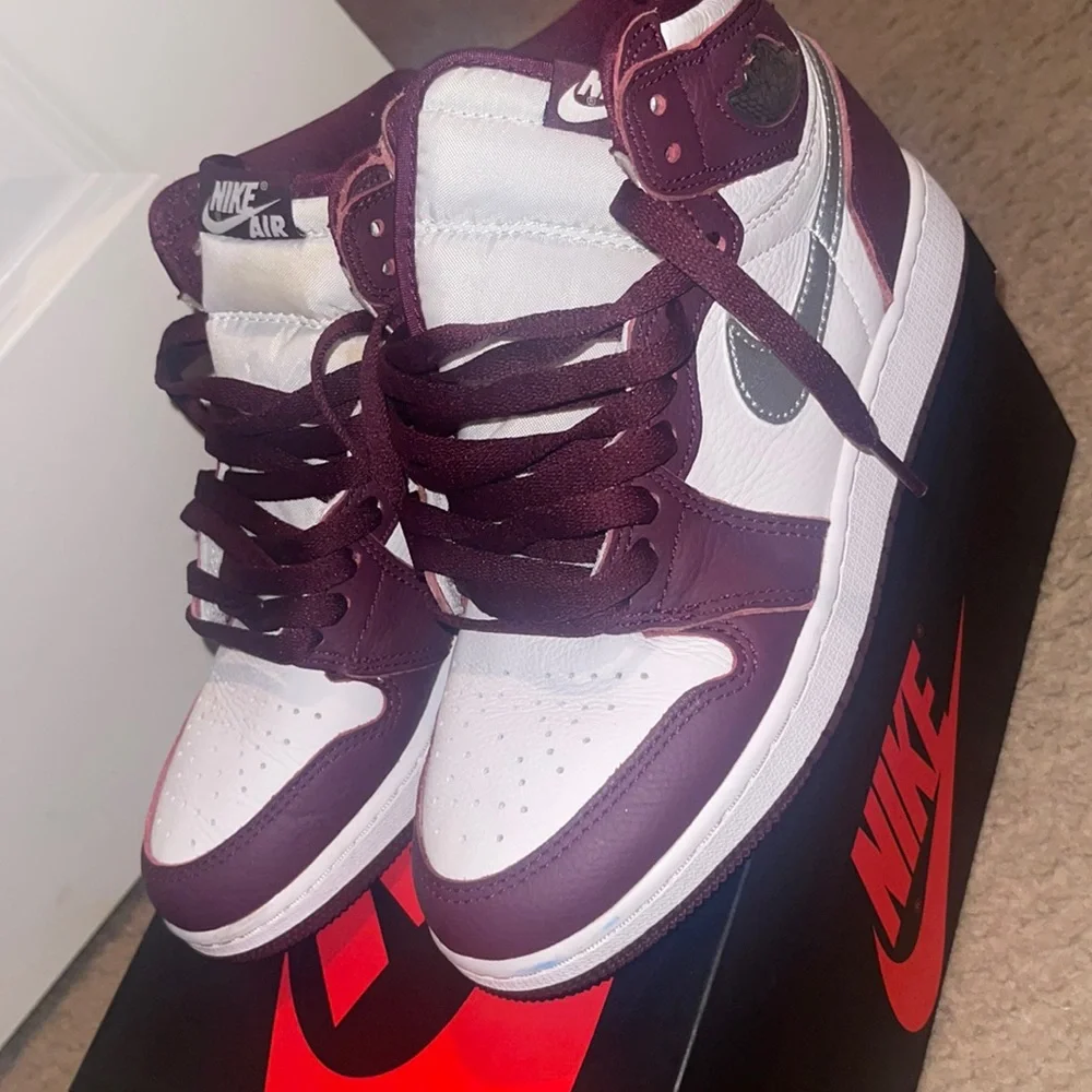 Retro 1s - Picture 1 of 3